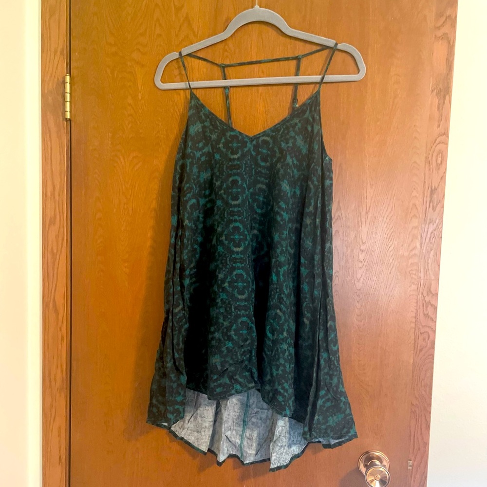 RVCA cute knee length green dress!